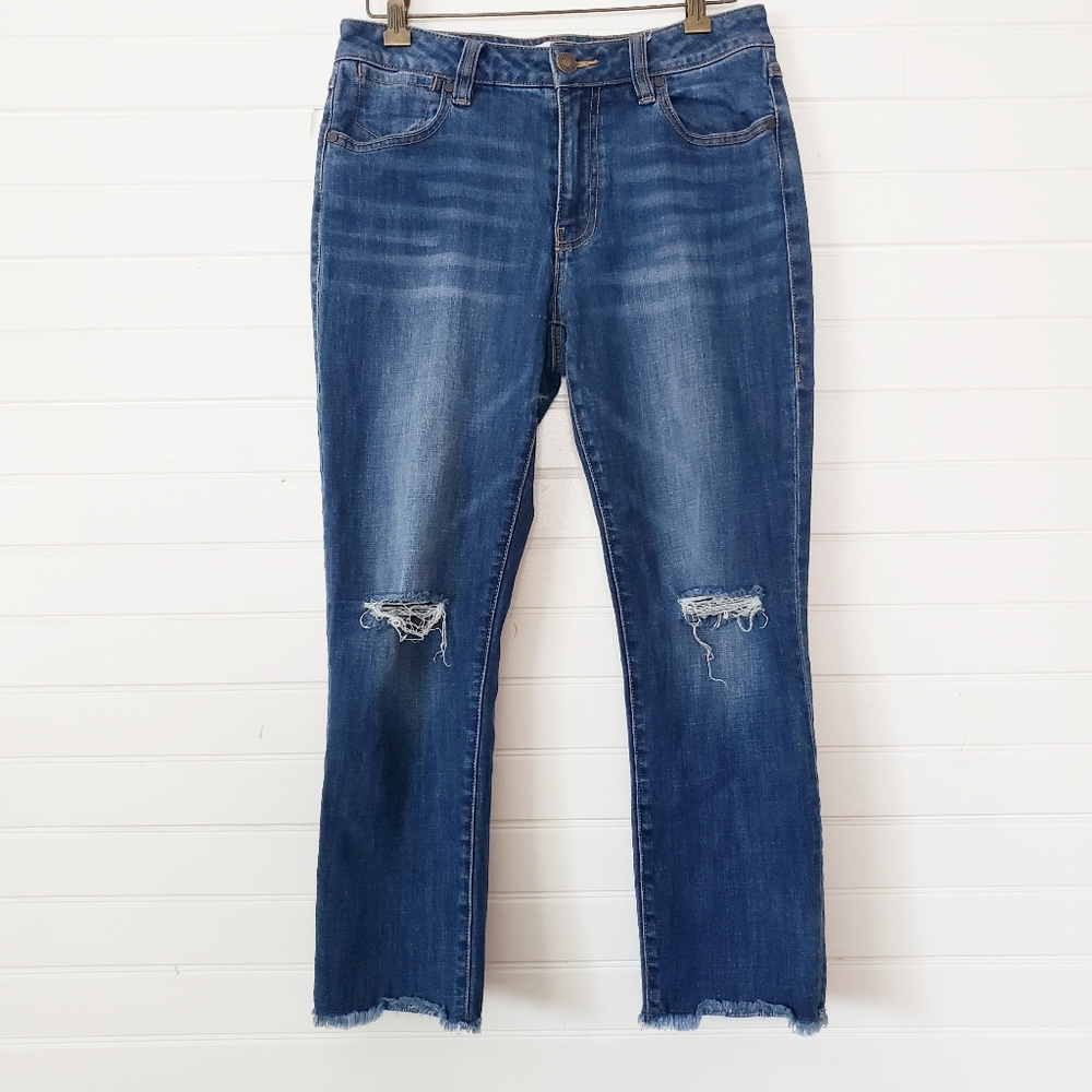 CAbi Cropped High Straight Style 5495